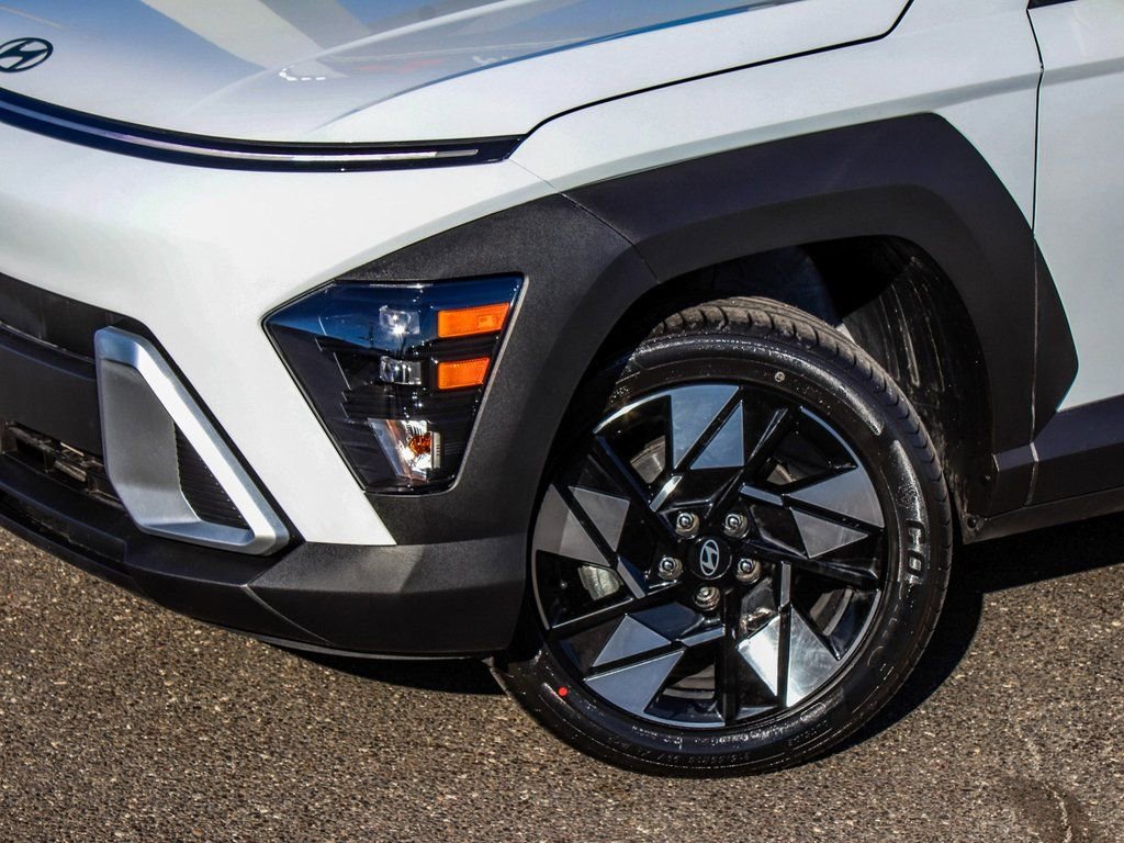 Used 2024 Hyundai Kona SE image 45
