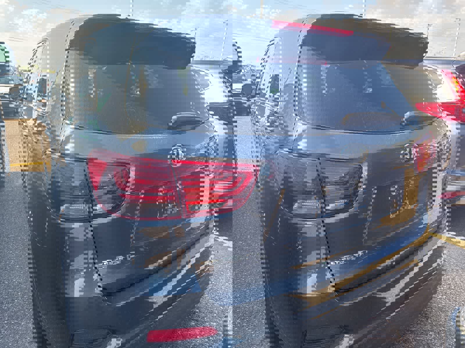 Used 2020 Kia Sorento LX FWD image 27