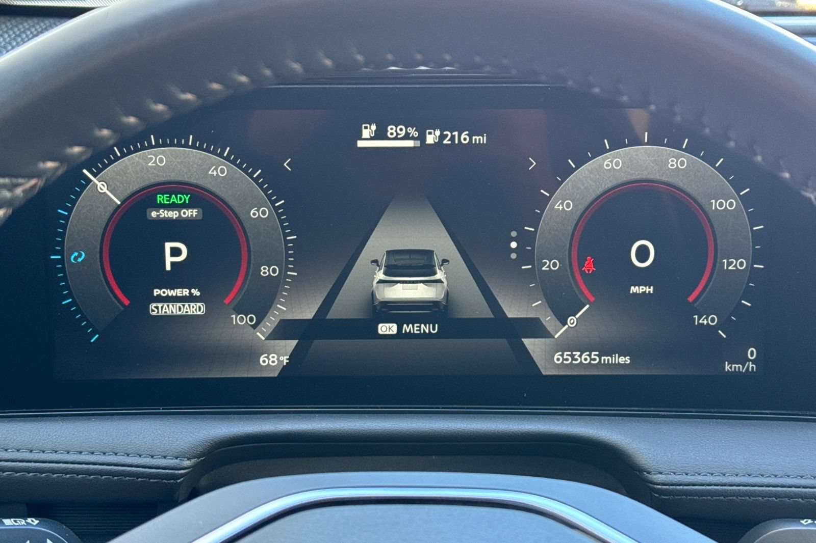 Used 2023 Nissan Ariya FWD image 30
