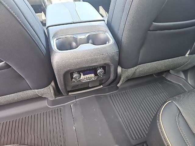 New 2026 Chevrolet Traverse High Country image 21