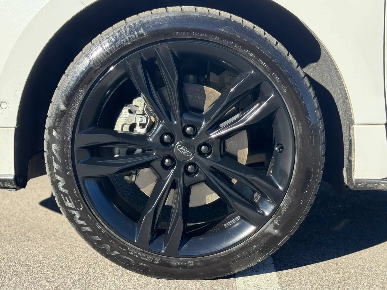 Used 2020 Ford Edge ST w/ Equipment Group 401A AWD/4WD image 30