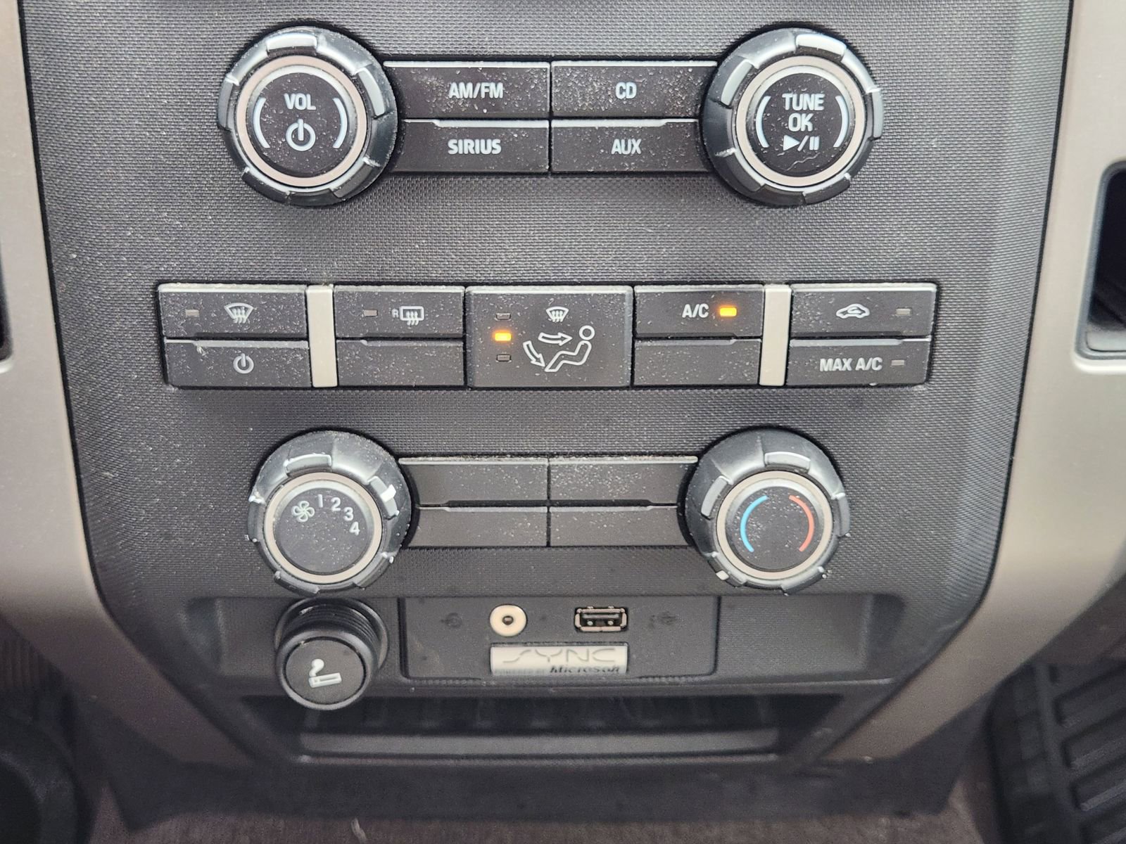 Used 2010 Ford F150 XLT AWD/4WD image 19