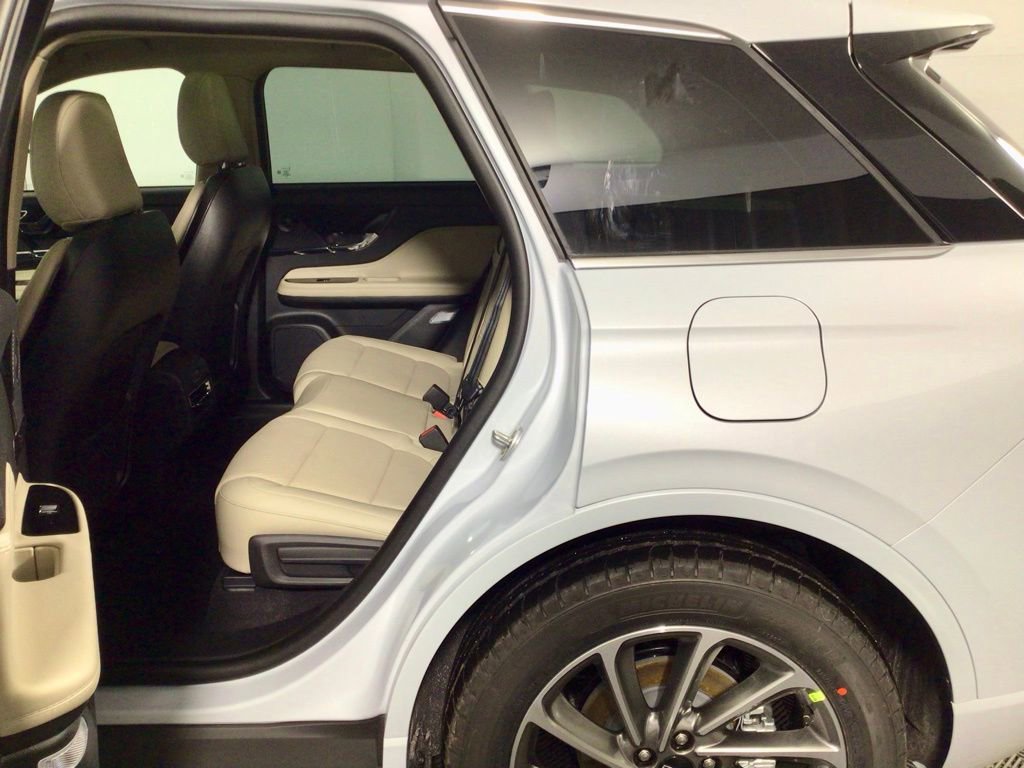 New 2026 Lincoln Corsair Grand Touring image 31