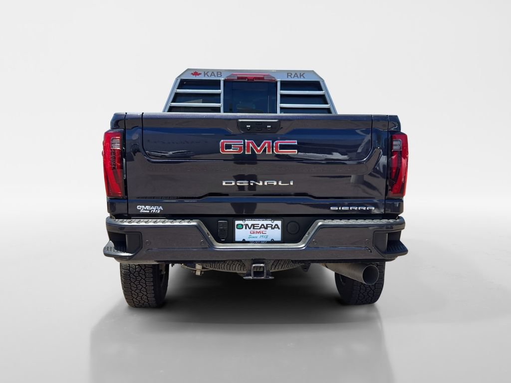Used 2025 GMC Sierra 2500 Denali w/ Max Trailering Package AWD/4WD image 4