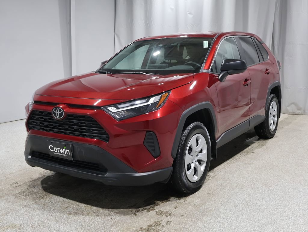 Used 2023 Toyota RAV4 LE image 7