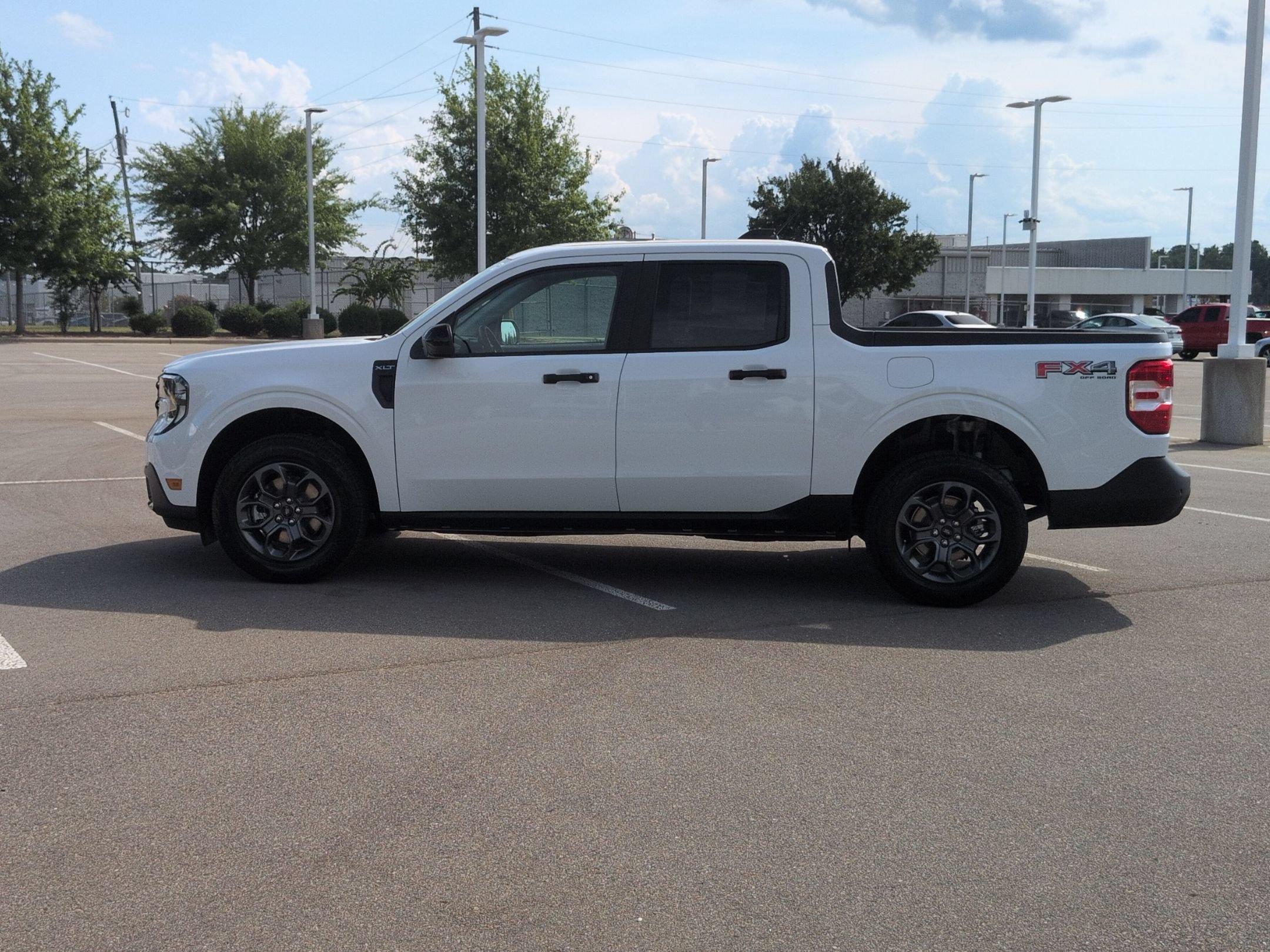 New 2026 Ford Maverick XLT w/ XLT Luxury Package AWD/4WD image 7