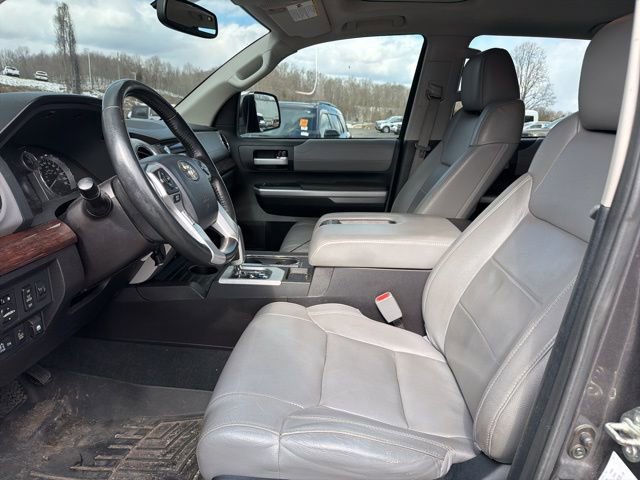 Used 2014 Toyota Tundra Limited w/ Limited Premium Package image 12