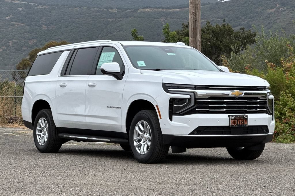 New 2026 Chevrolet Suburban LT w/ Comfort Package RWD image 2