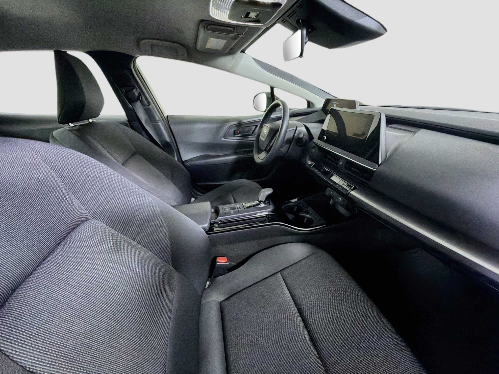 Used 2026 Toyota Prius LE FWD image 28