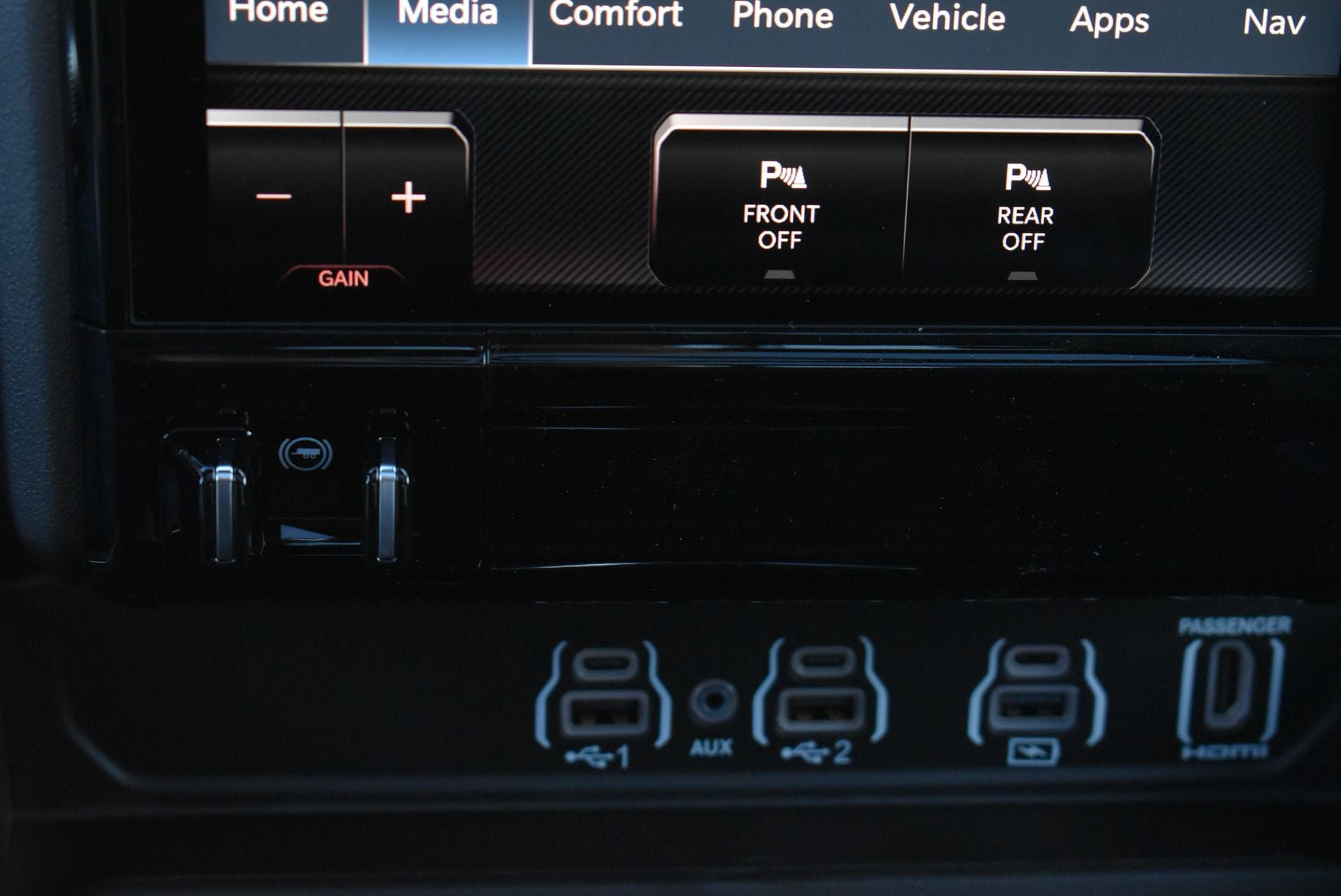 New 2026 RAM 1500 Laramie w/ Advanced Safety Group II AWD/4WD image 29