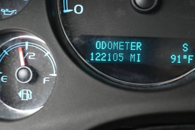 Used 2014 Chevrolet Suburban LT AWD/4WD image 22