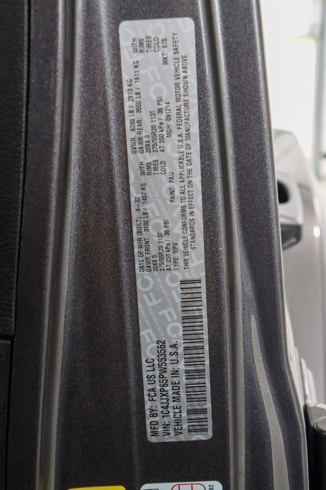 Used 2023 Jeep Wrangler Unlimited Sahara w/ Cold Weather Group AWD/4WD image 32