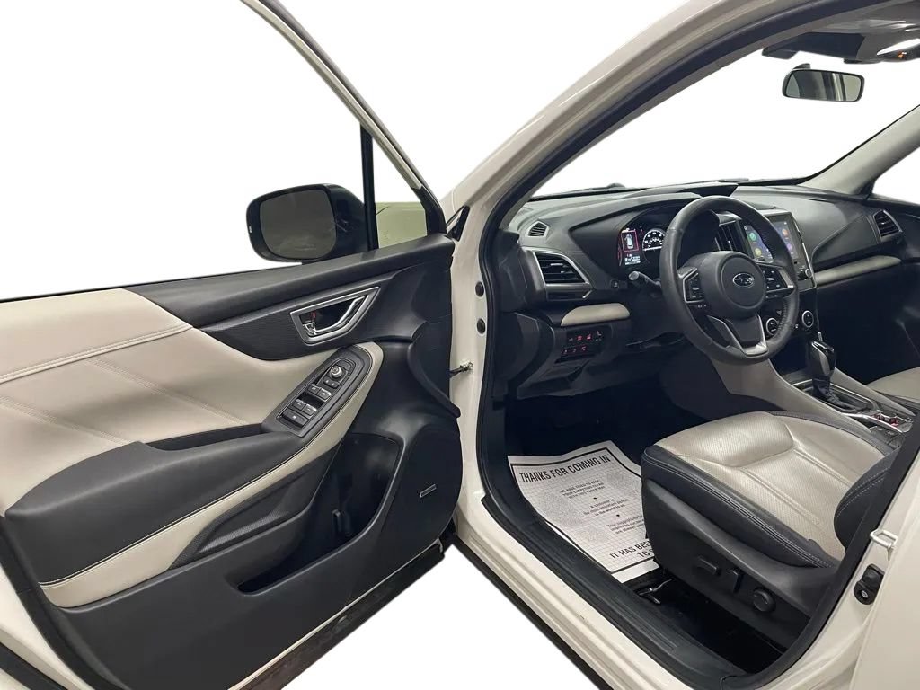 Used 2023 Subaru Forester Limited AWD/4WD image 9