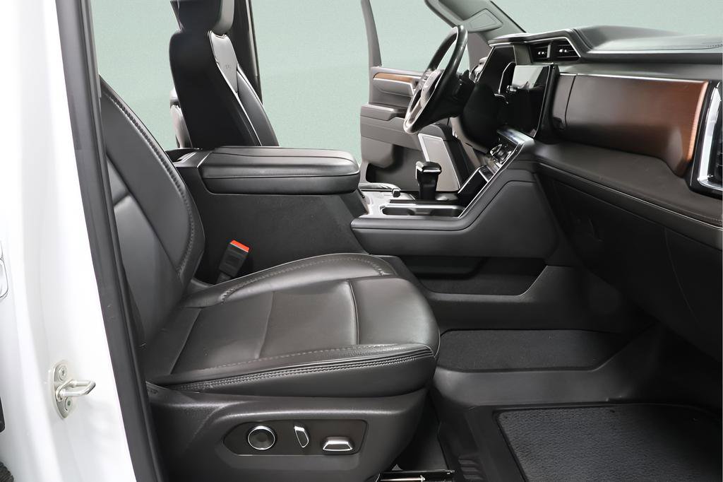 Used 2024 GMC Sierra 1500 Denali w/ Technology Package image 29