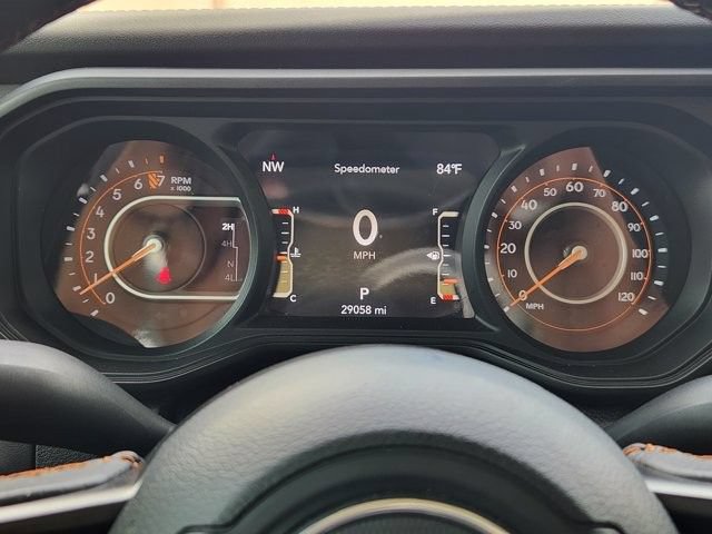 Used 2024 Jeep Gladiator Mojave w/ Convenience Group AWD/4WD image 14