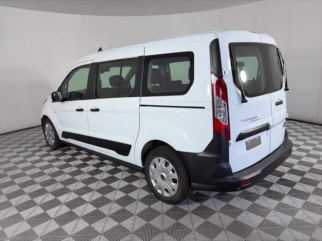 Certified 2022 Ford Transit Connect XL FWD image 5