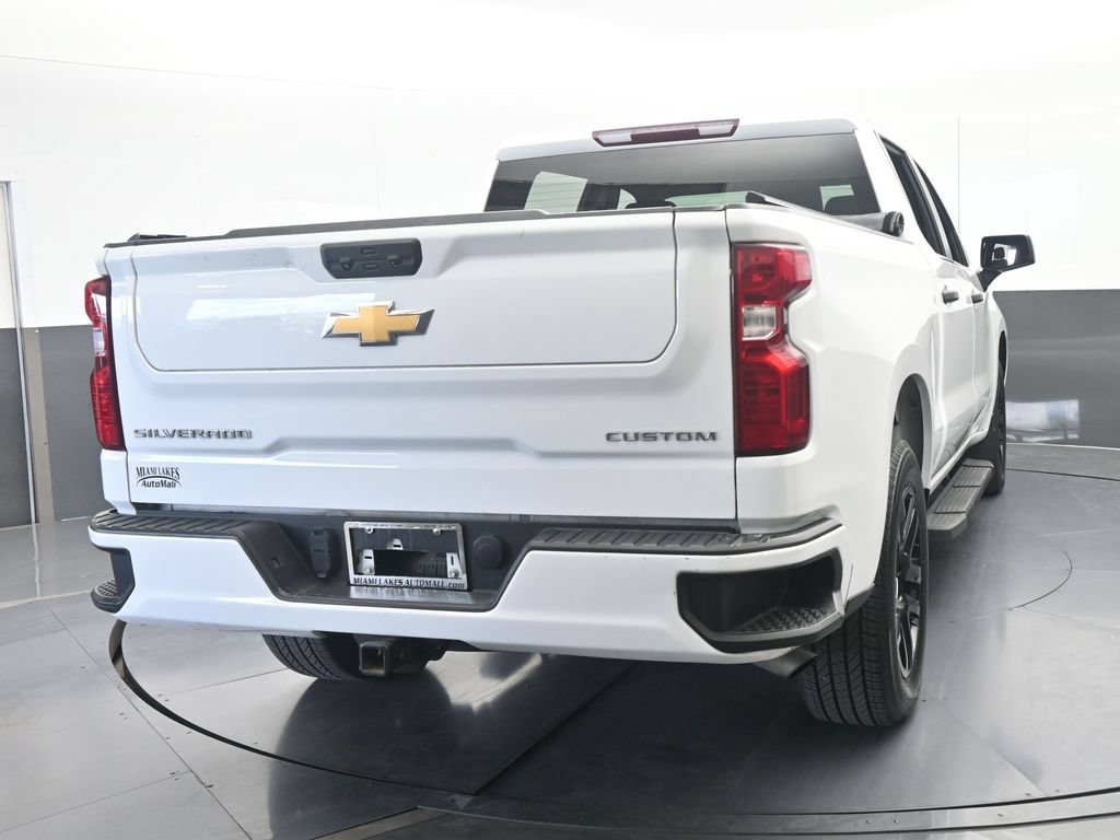 Used 2024 Chevrolet Silverado 1500 Custom RWD image 5