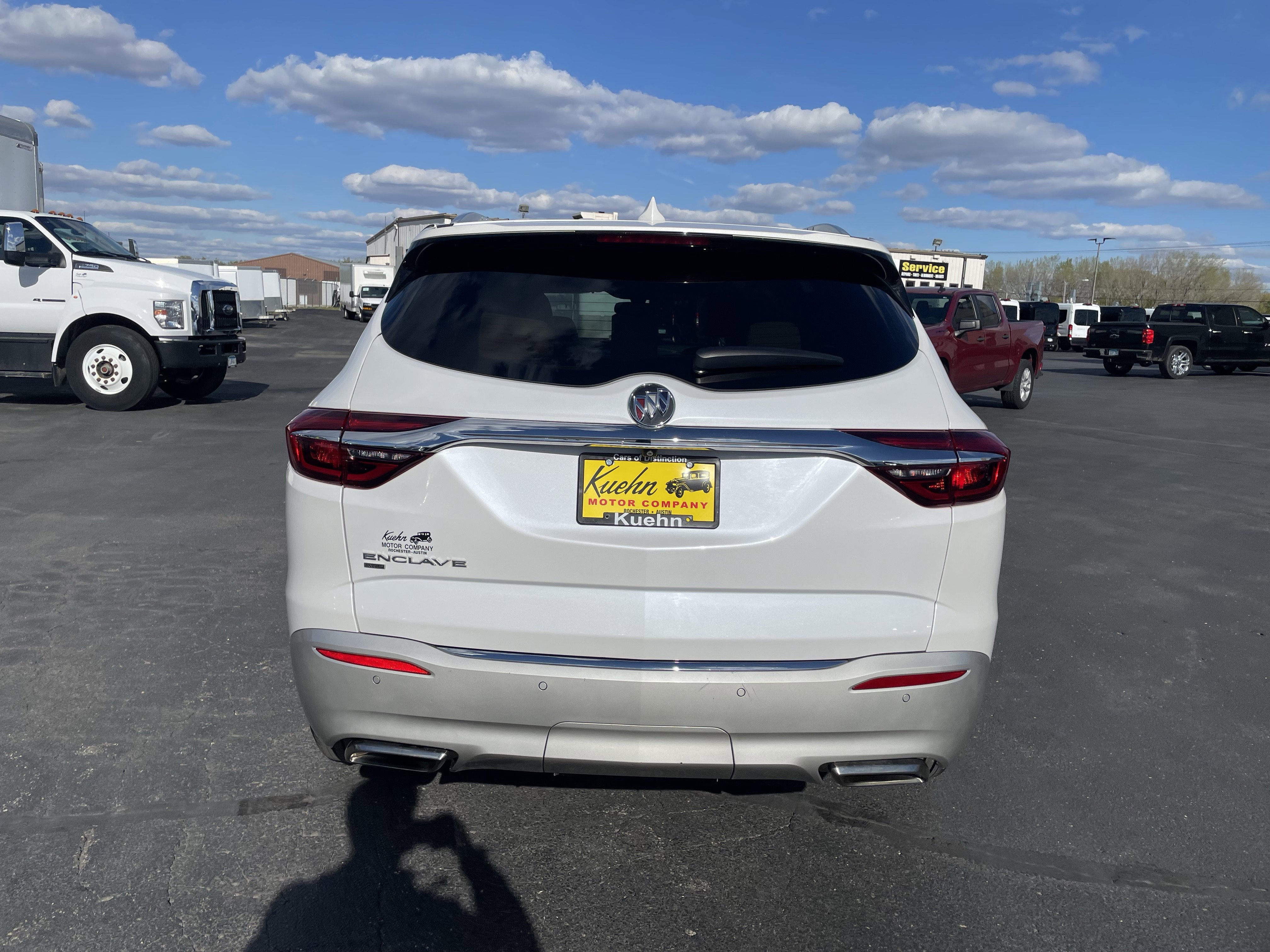 Used 2020 Buick Enclave Essence w/ LPO, Floor Liner Package AWD/4WD image 7