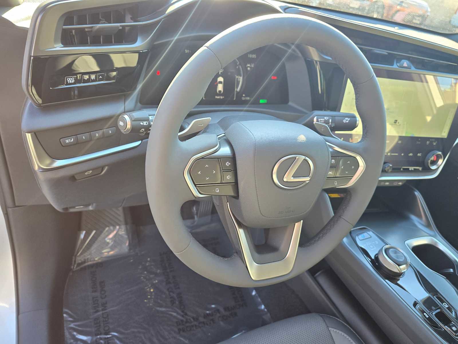 Used 2023 Lexus RZ 450e Premium image 27