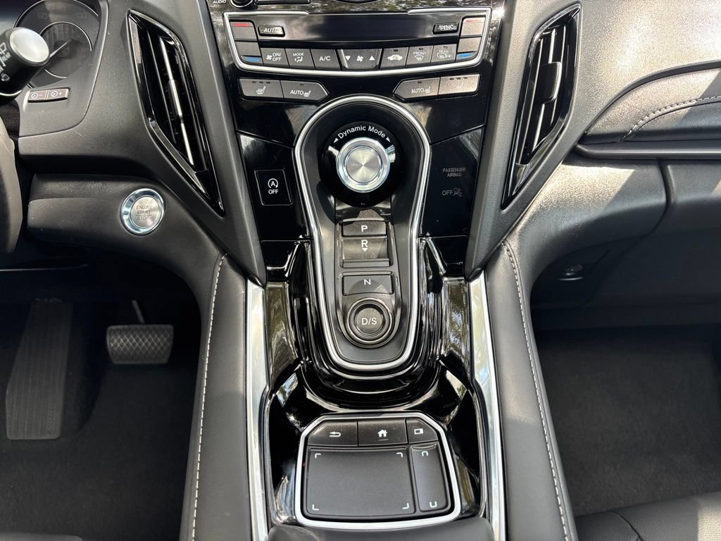 Used 2025 Acura RDX SH-AWD image 28
