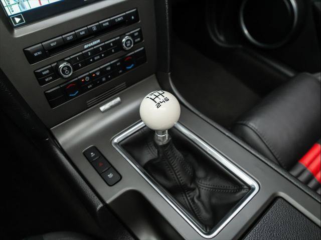 Used 2013 Ford Mustang Shelby GT500 RWD image 28