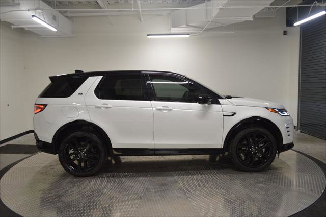 New 2026 Land Rover Discovery Sport Landmark image 6
