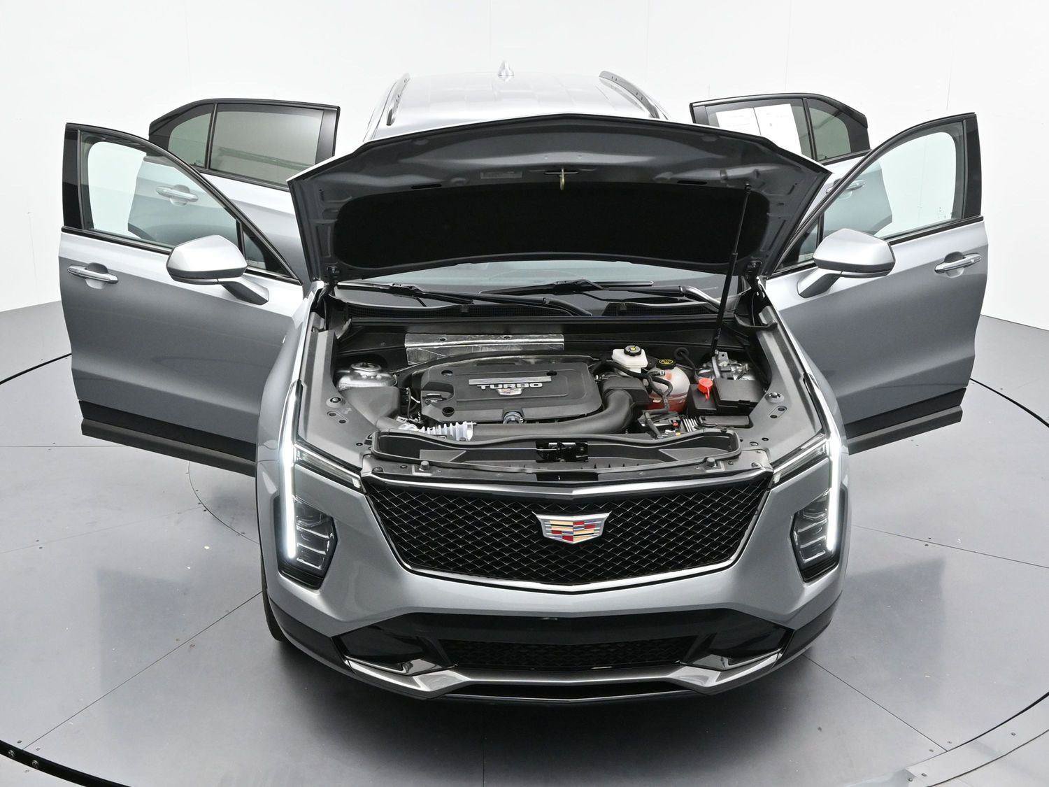 Certified 2024 Cadillac XT4 Sport w/ Cold Weather Package AWD/4WD image 40