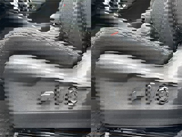 Certified 2025 Subaru Outback Premium image 24