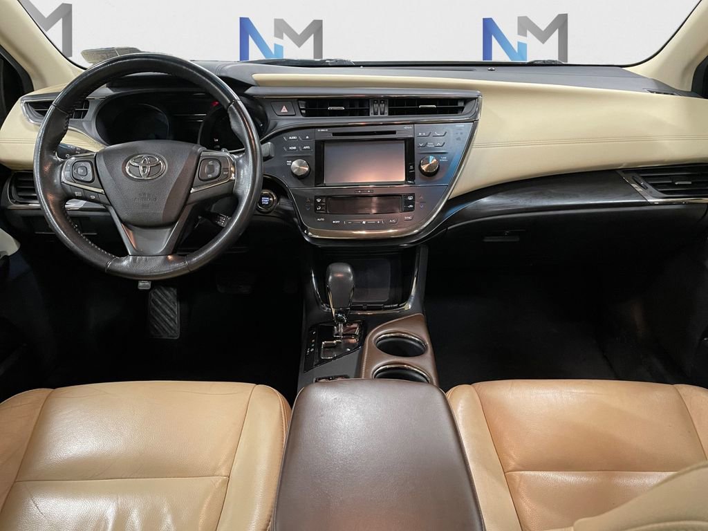 Used 2016 Toyota Avalon XLE Premium FWD image 10