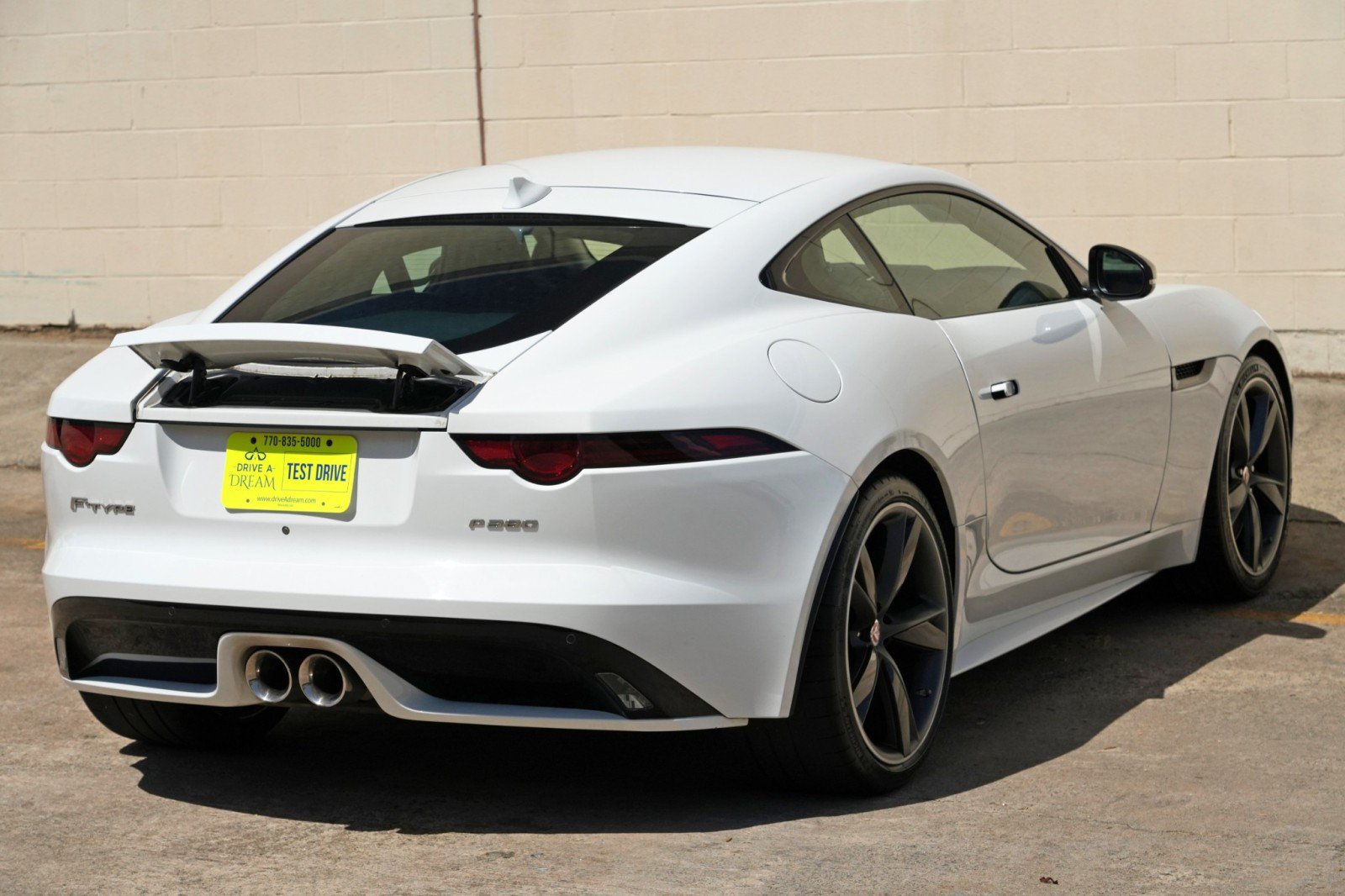 Used 2019 Jaguar F-TYPE R-Dynamic RWD image 49