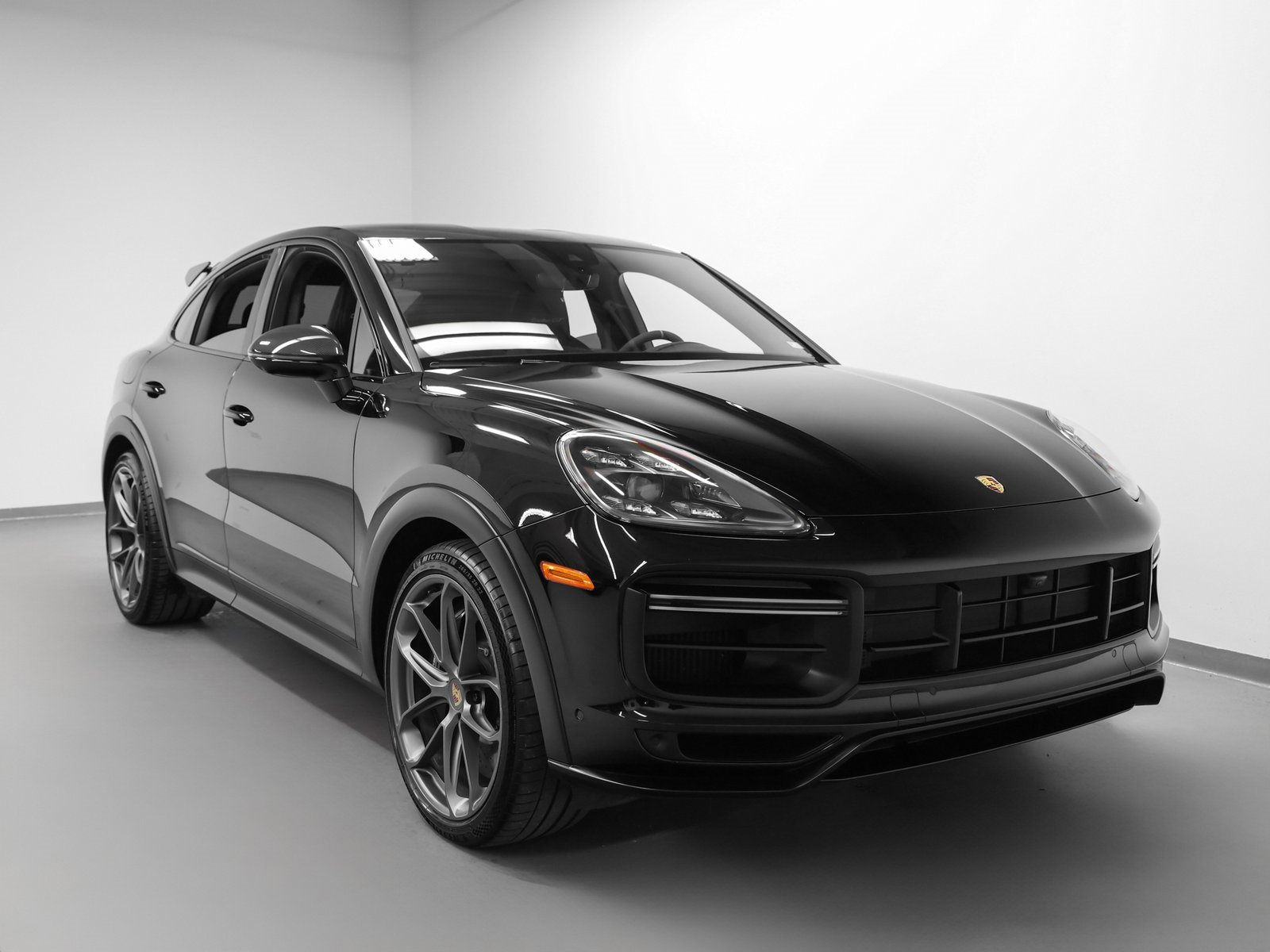 Used 2022 Porsche Cayenne Turbo GT image 10