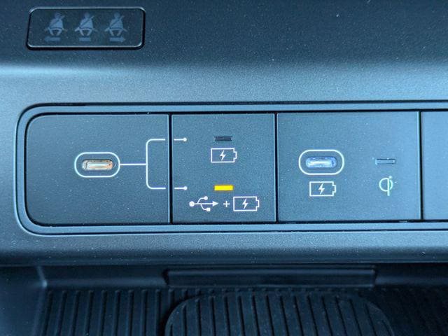 New 2026 Hyundai Kona SEL Premium FWD image 21