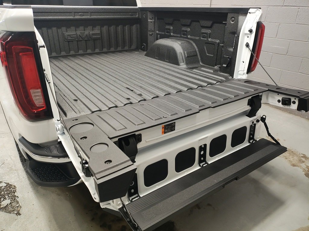 New 2026 GMC Sierra 1500 SLT w/ SLT Premium Plus Package image 22