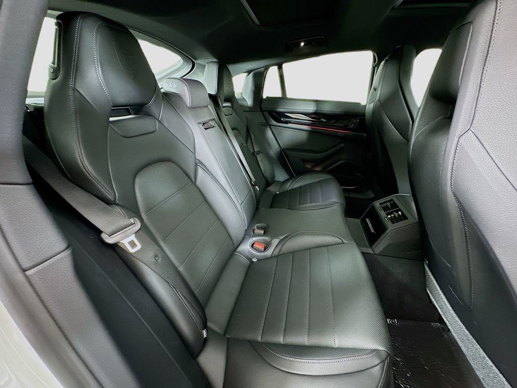 New 2025 Porsche Panamera 4S image 29
