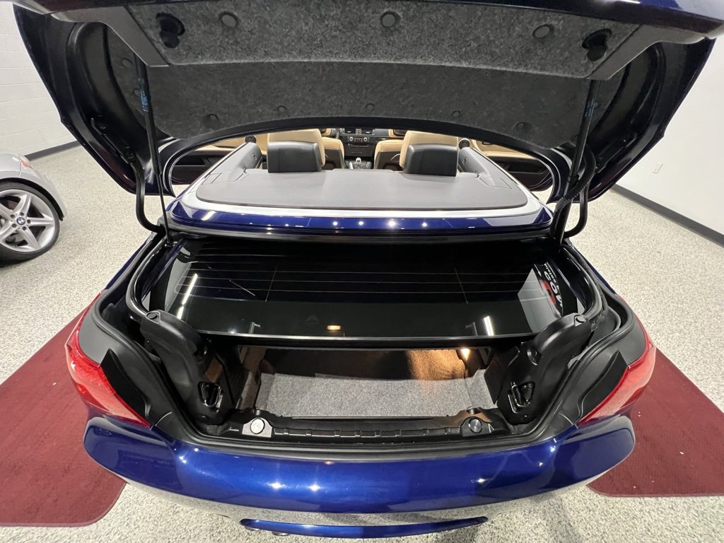 Used 2012 BMW M3 Convertible image 58