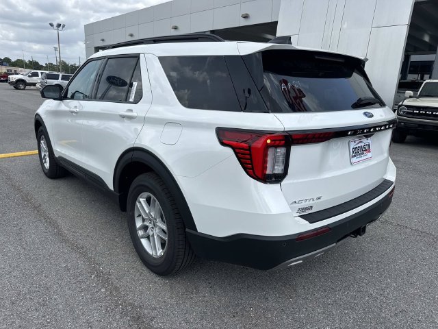 New 2026 Ford Explorer Active w/ Active Comfort Package RWD image 7