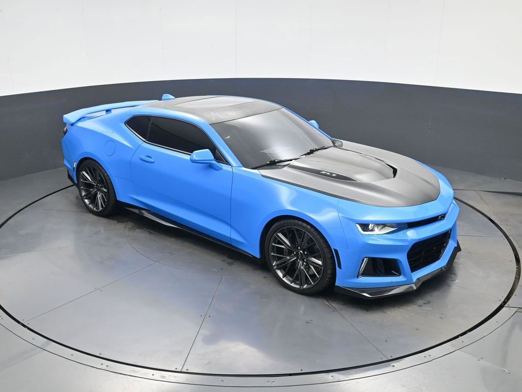 Used 2022 Chevrolet Camaro ZL1 image 29