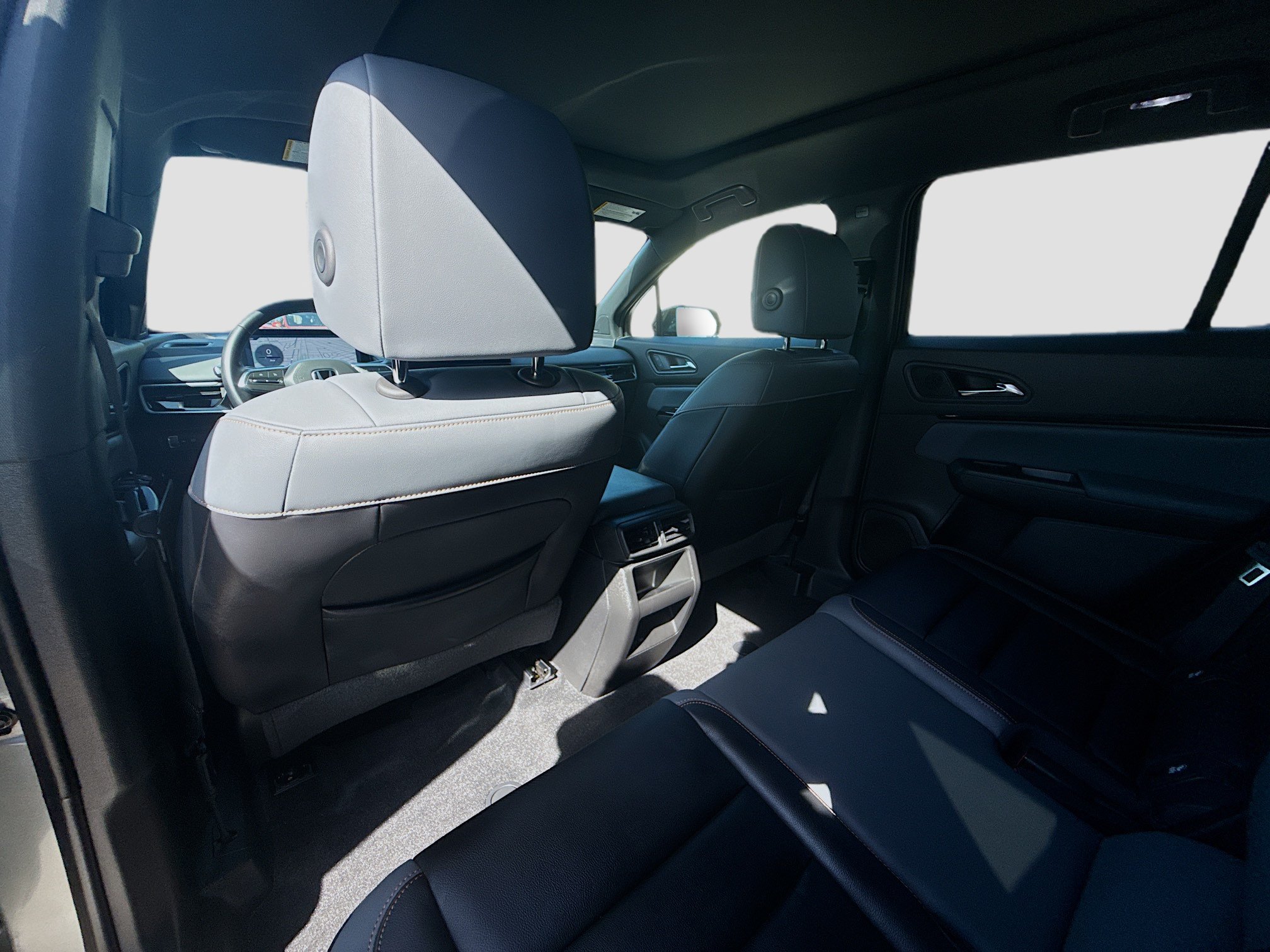 Used 2024 Honda Prologue Touring image 25