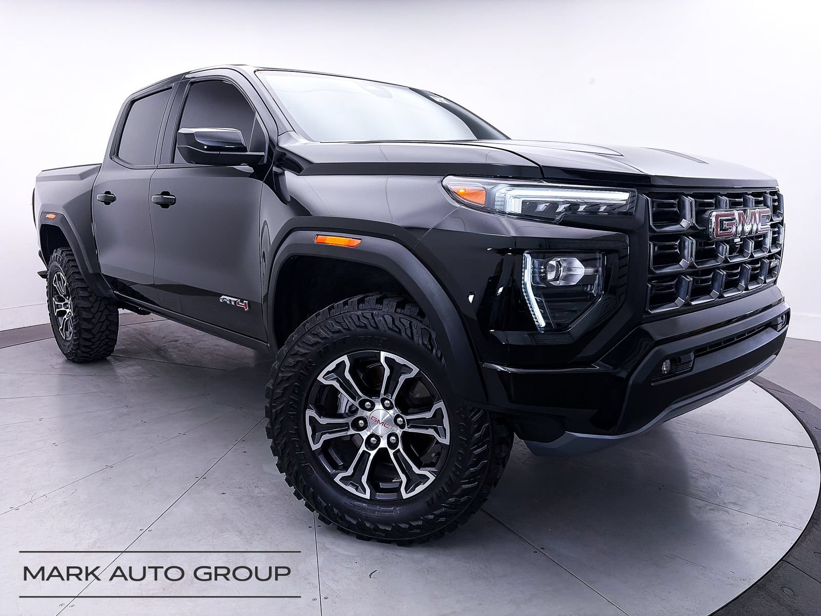 Used 2023 GMC Canyon AT4 w/ AT4 Premium Package