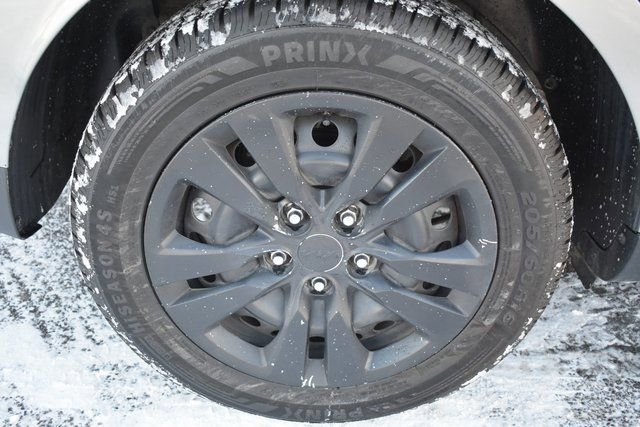 Used 2023 Kia Soul LX image 38