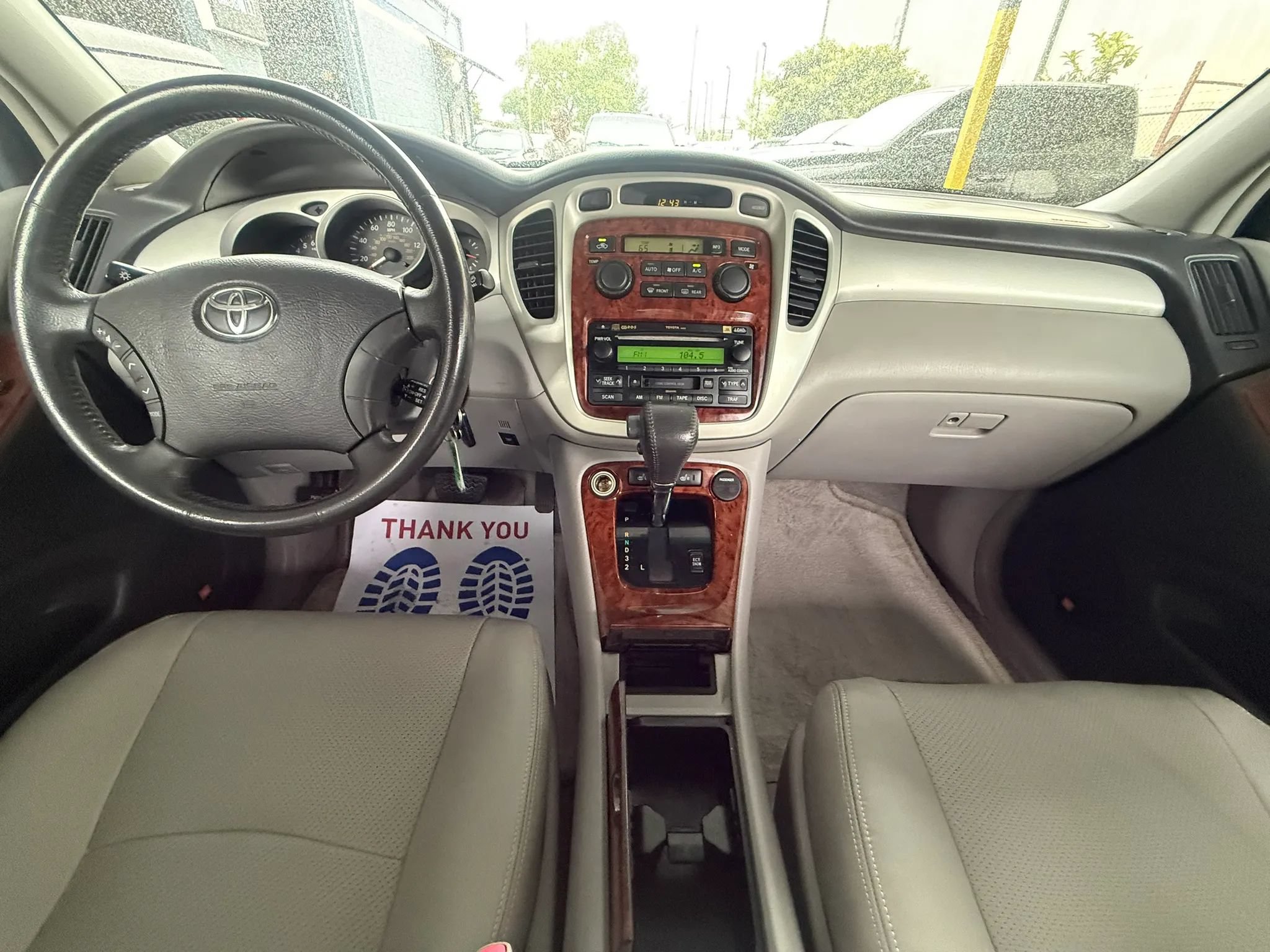 Used 2004 Toyota Highlander Limited FWD image 8