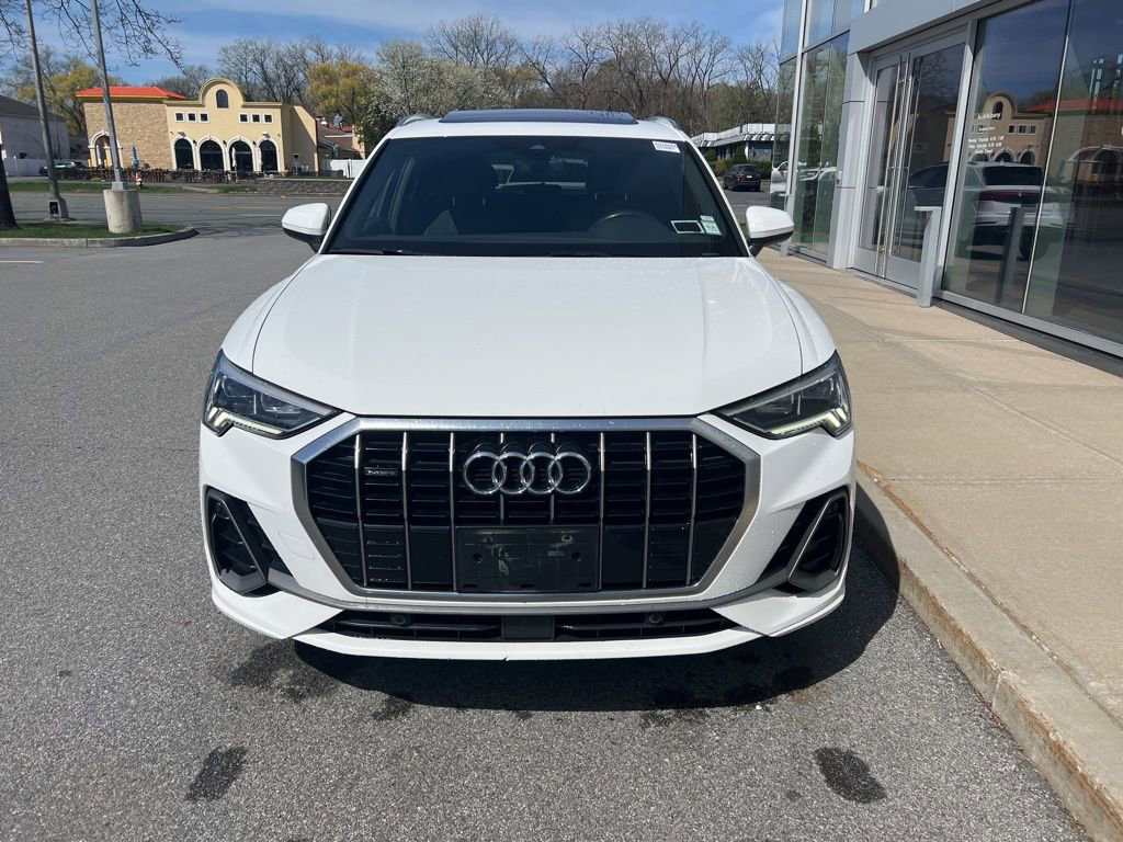 Used 2021 Audi Q3 2.0T Premium Plus w/ Premium Plus Package image 44