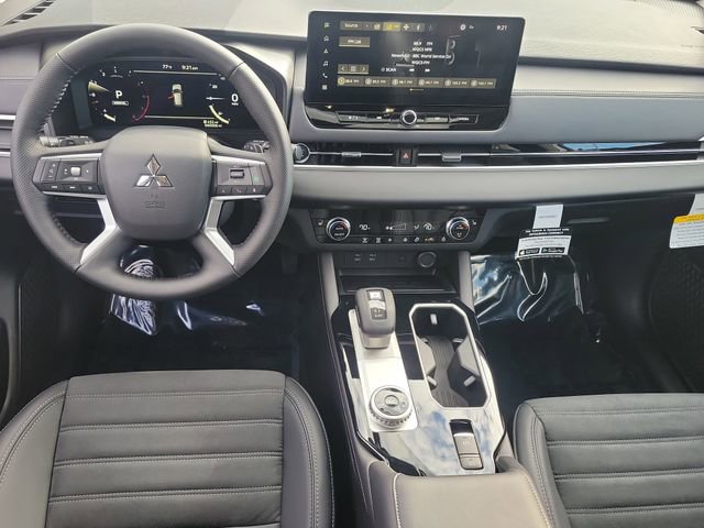 New 2026 Mitsubishi Outlander SE FWD image 17