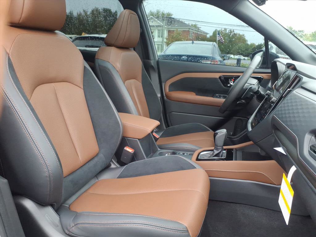 Used 2025 Subaru Forester Touring w/ Popular Package - Touring image 9