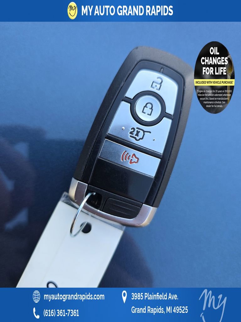 Used 2020 Ford Explorer XLT w/ Comfort Package image 34