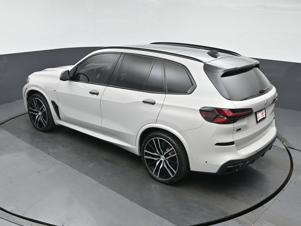 Used 2022 BMW X5 M50i w/ Executive Package AWD/4WD image 36