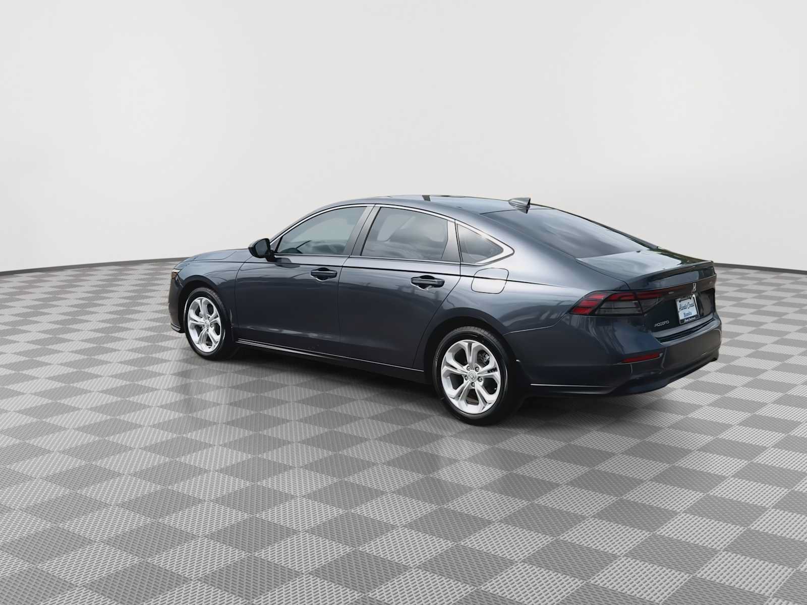 Certified 2025 Honda Accord LX image 6