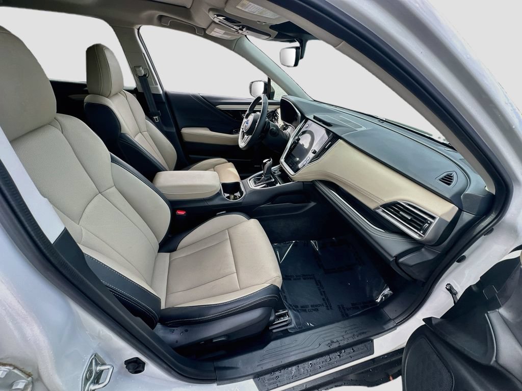 Certified 2025 Subaru Outback Limited AWD/4WD image 25