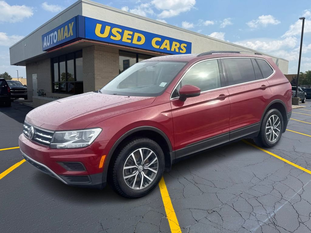 Used 2019 Volkswagen Tiguan SE w/ Panoramic Sunroof Package image 1