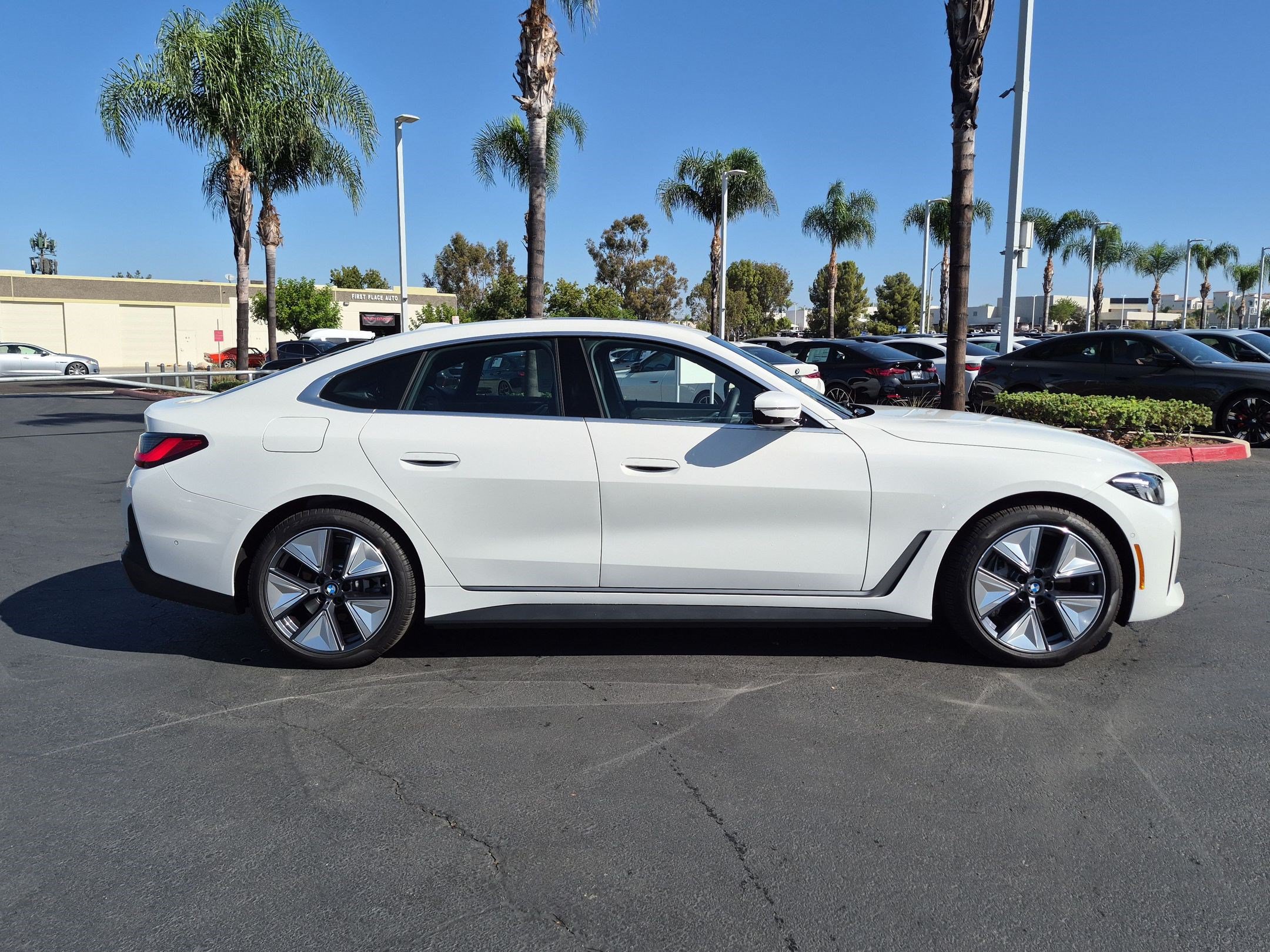 Certified 2025 BMW i4 eDrive40 w/ Parking Assistance Package RWD image 11